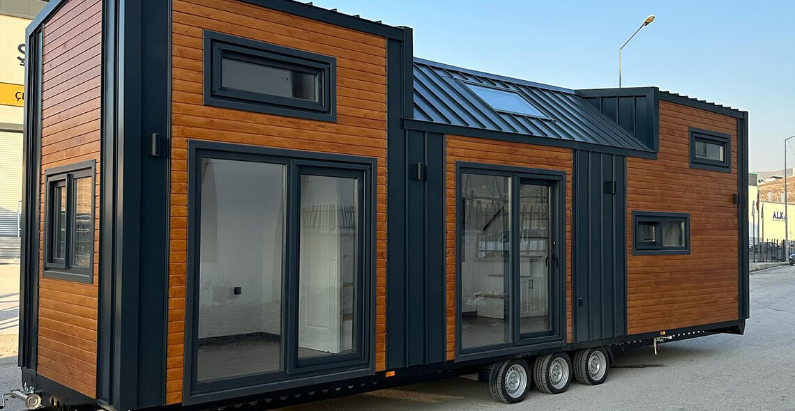 Tiny Houselar